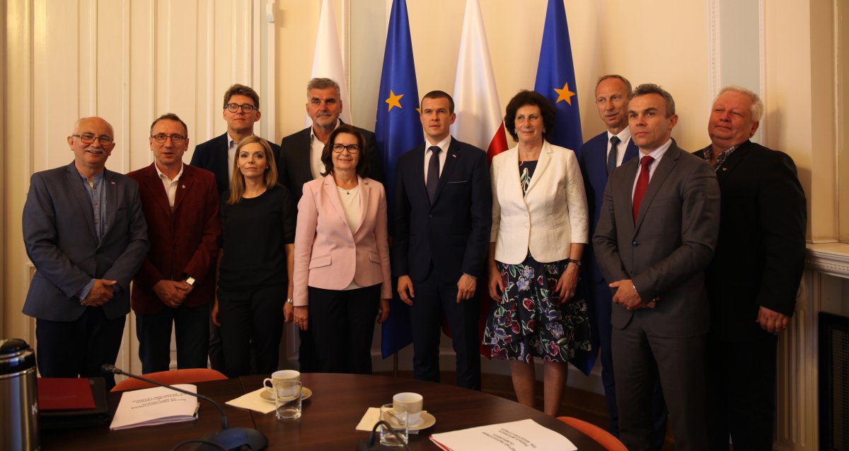 INAUGURACYJNE POSIEDZENIE SZTABU PRZYGOTOWAŃ OLIMPIJSKICH I PARAOLIMPIJSKICH DS. SPORTÓW LETNICH - TOKIO 2020